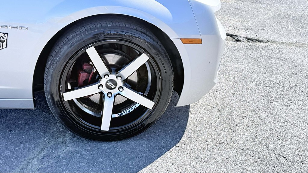 Photo 7 of this CHEVROLET CAMARO