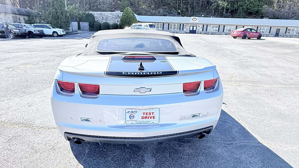 Photo 5 of this CHEVROLET CAMARO