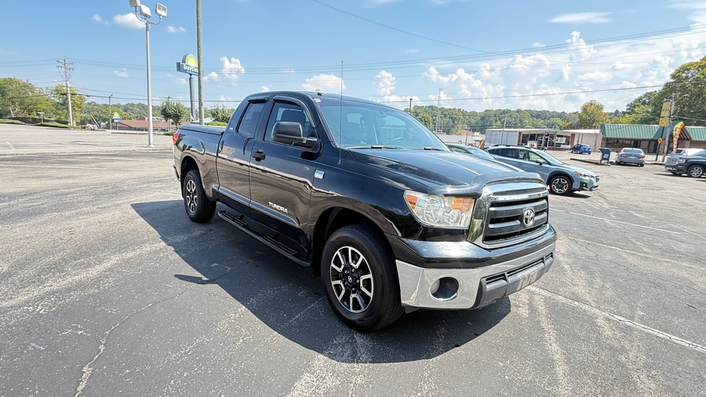 Photo 2 of this TOYOTA TUNDRA