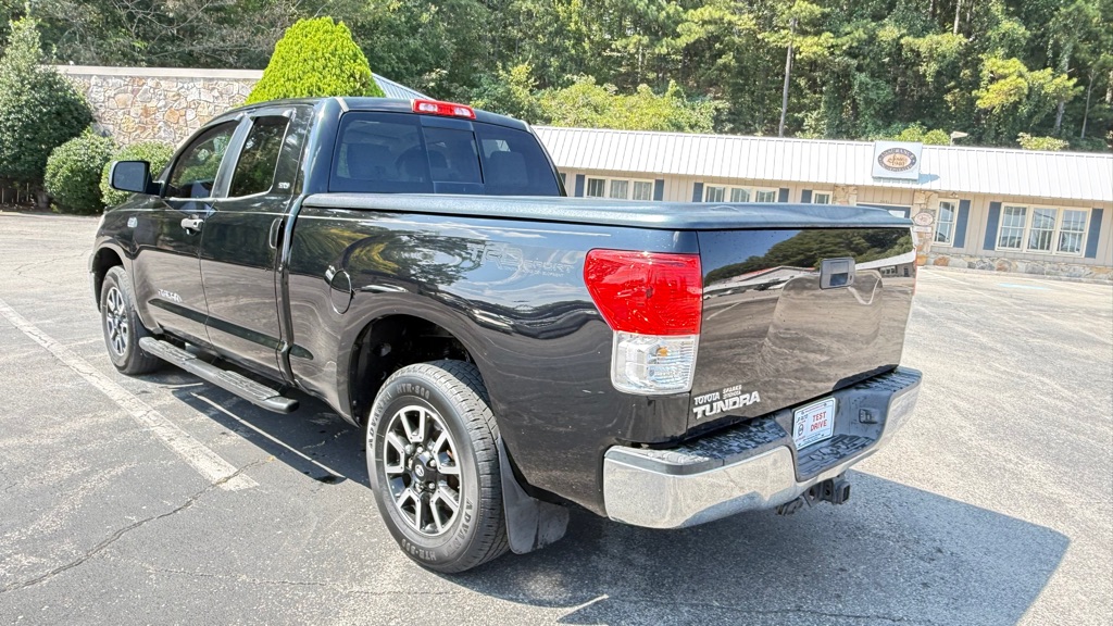 Photo 7 of this TOYOTA TUNDRA