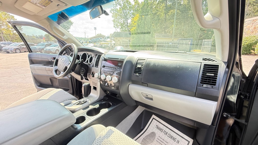 Photo 15 of this TOYOTA TUNDRA