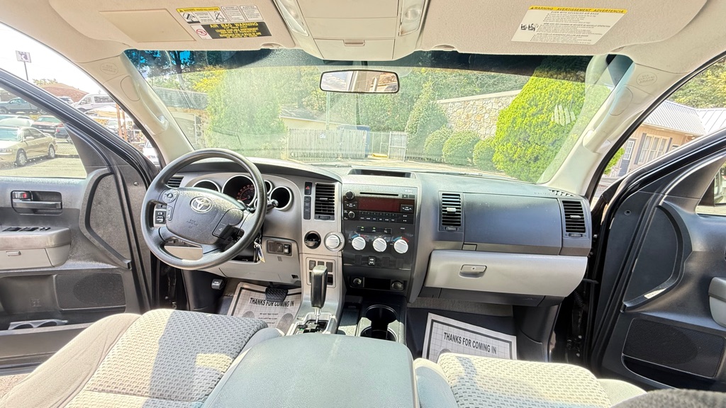 Photo 16 of this TOYOTA TUNDRA