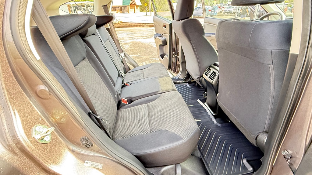 Photo 14 of this HONDA CR-V