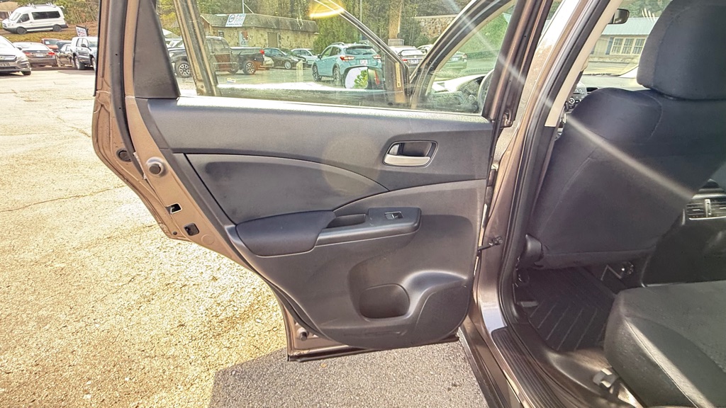 Photo 29 of this HONDA CR-V