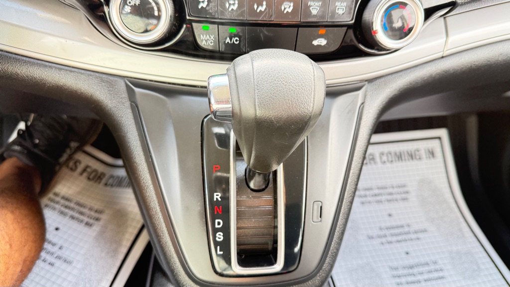 Photo 22 of this HONDA CR-V