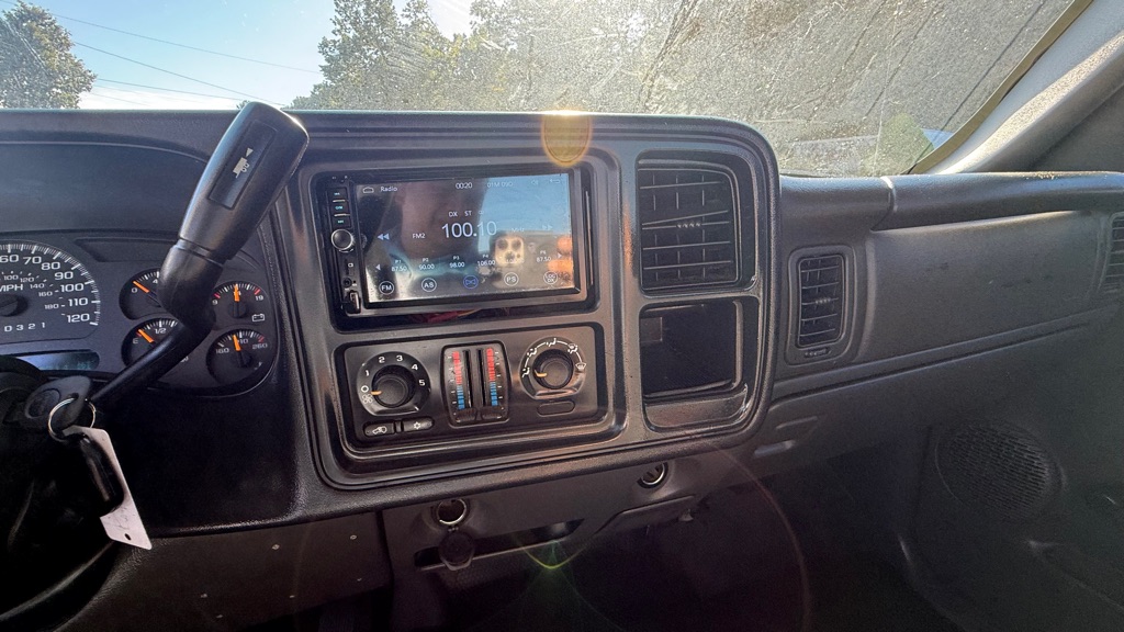Photo 16 of this CHEVROLET SILVERADO 1500