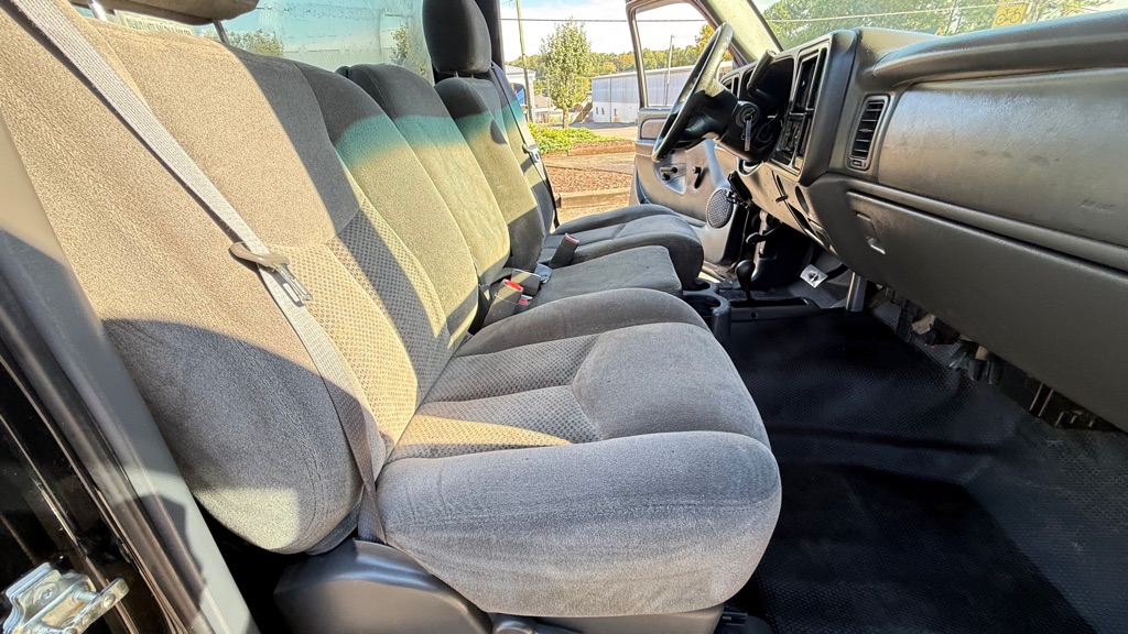 Photo 15 of this CHEVROLET SILVERADO 1500