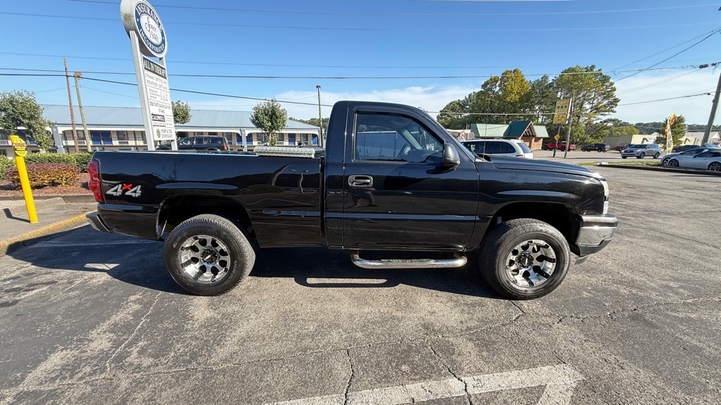 Photo 3 of this CHEVROLET SILVERADO 1500