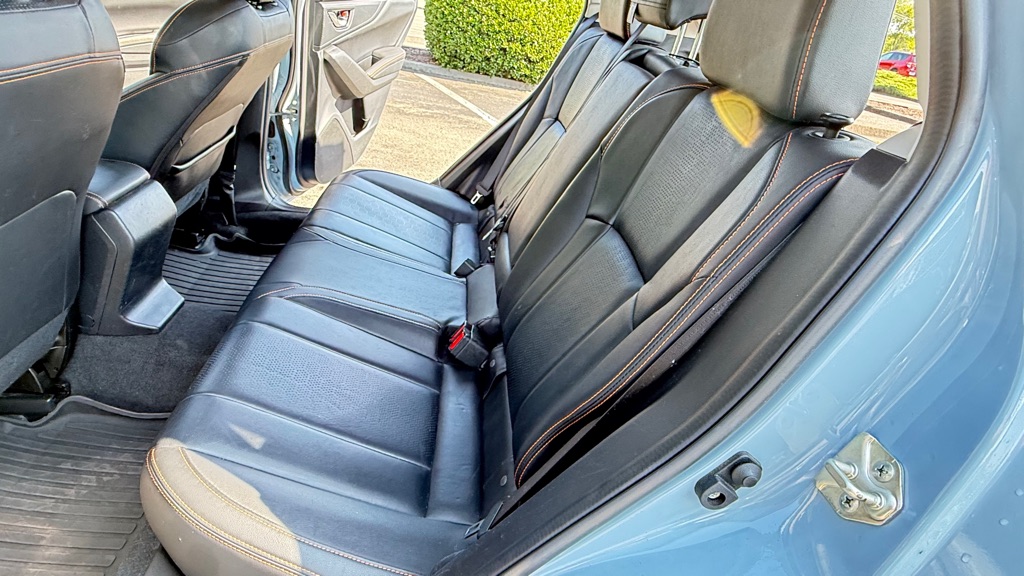 Photo 13 of this SUBARU CROSSTREK