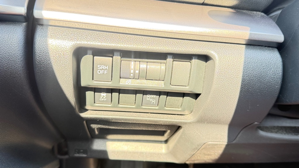 Photo 26 of this SUBARU CROSSTREK