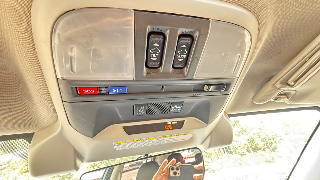 Photo 27 of this SUBARU CROSSTREK