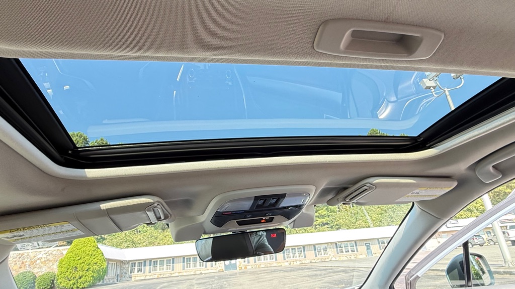 Photo 15 of this SUBARU CROSSTREK
