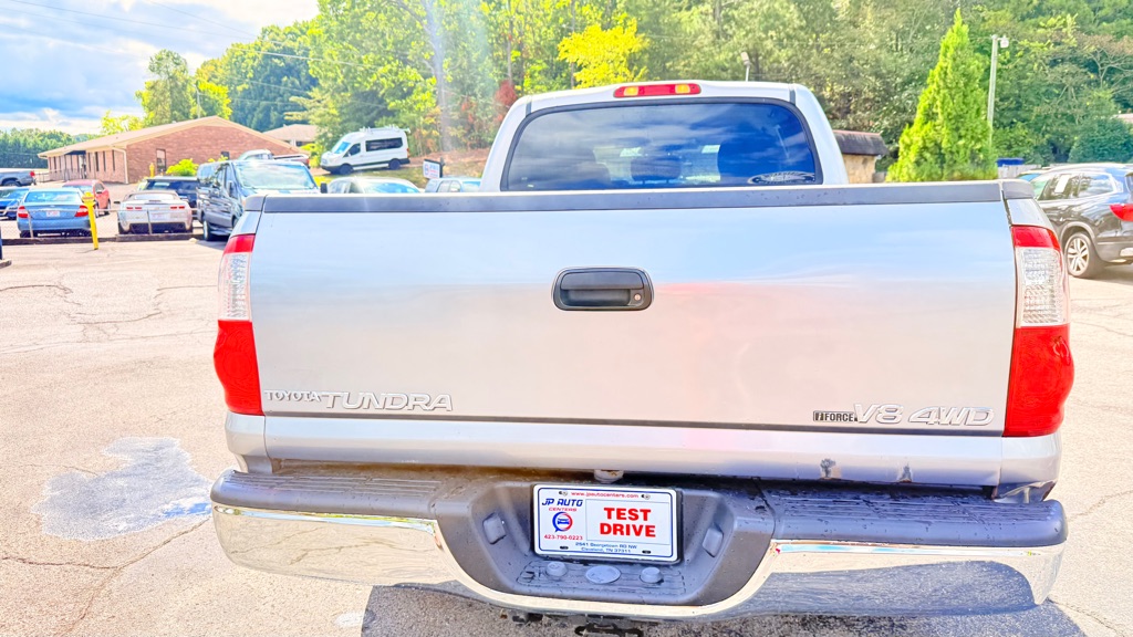 Photo 24 of this TOYOTA TUNDRA