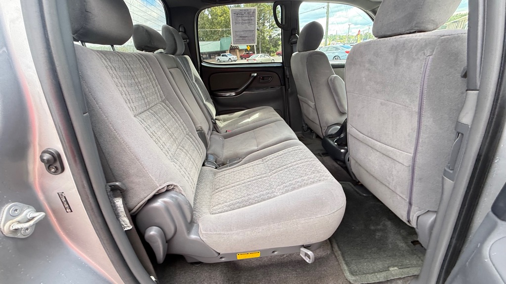 Photo 13 of this TOYOTA TUNDRA