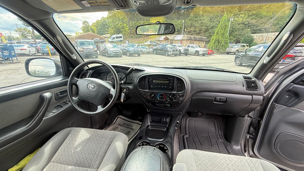 Photo 11 of this TOYOTA TUNDRA