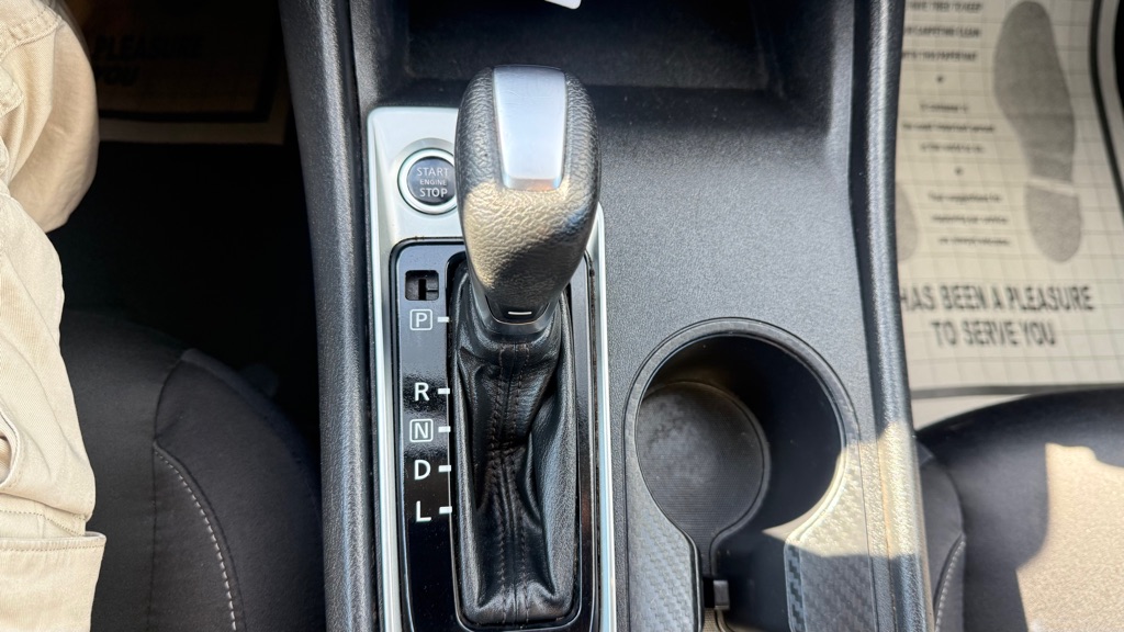 Photo 26 of this NISSAN ALTIMA