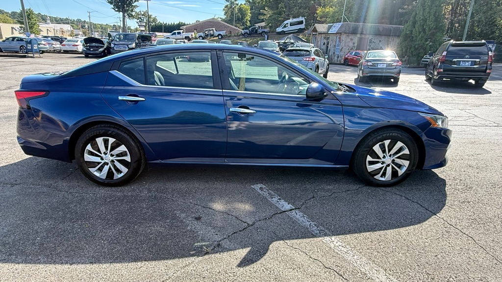 Photo 6 of this NISSAN ALTIMA
