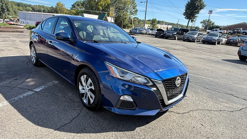 Photo 2 of this NISSAN ALTIMA