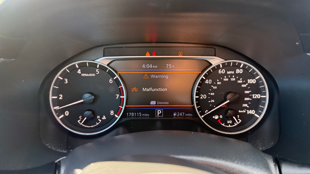 Photo 16 of this NISSAN ALTIMA