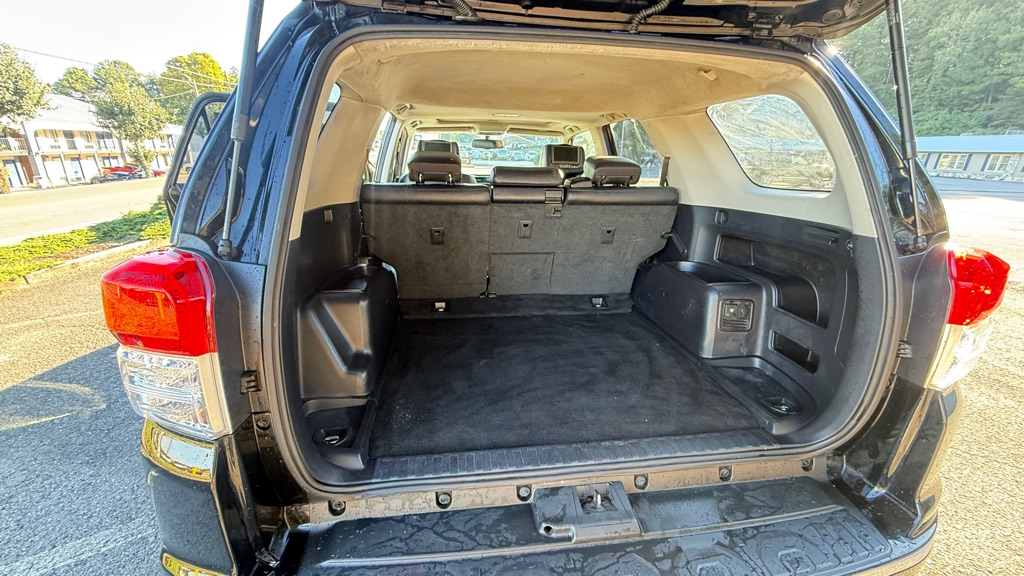 Photo 12 of this TOYOTA 4RUNNER