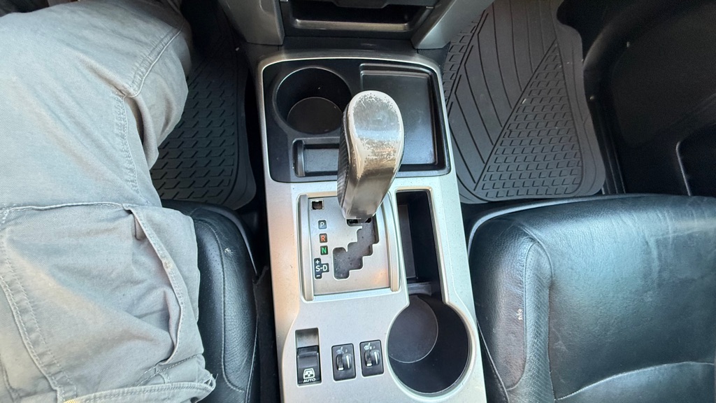 Photo 29 of this TOYOTA 4RUNNER