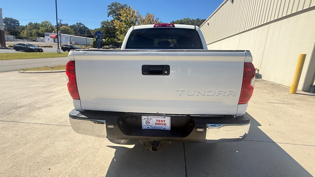 Photo 8 of this TOYOTA TUNDRA