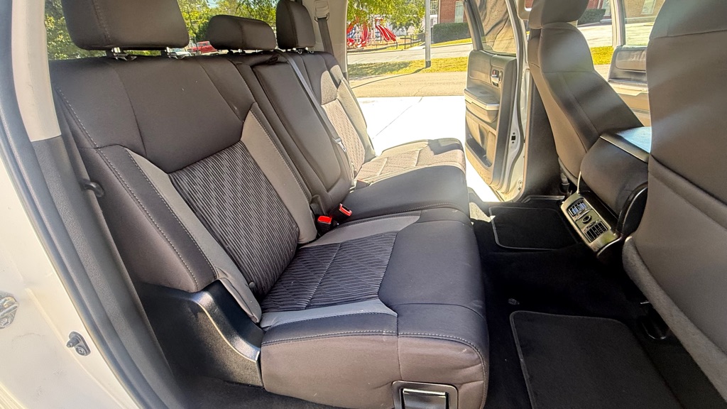 Photo 14 of this TOYOTA TUNDRA