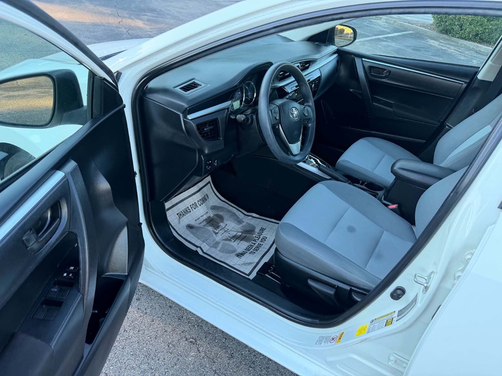 Photo 11 of this TOYOTA COROLLA