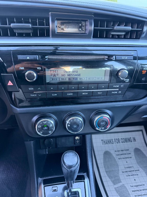 Photo 9 of this TOYOTA COROLLA