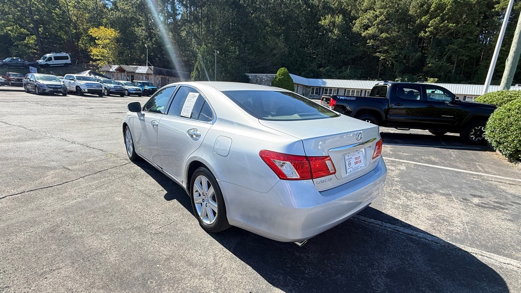 Photo 6 of this LEXUS ES