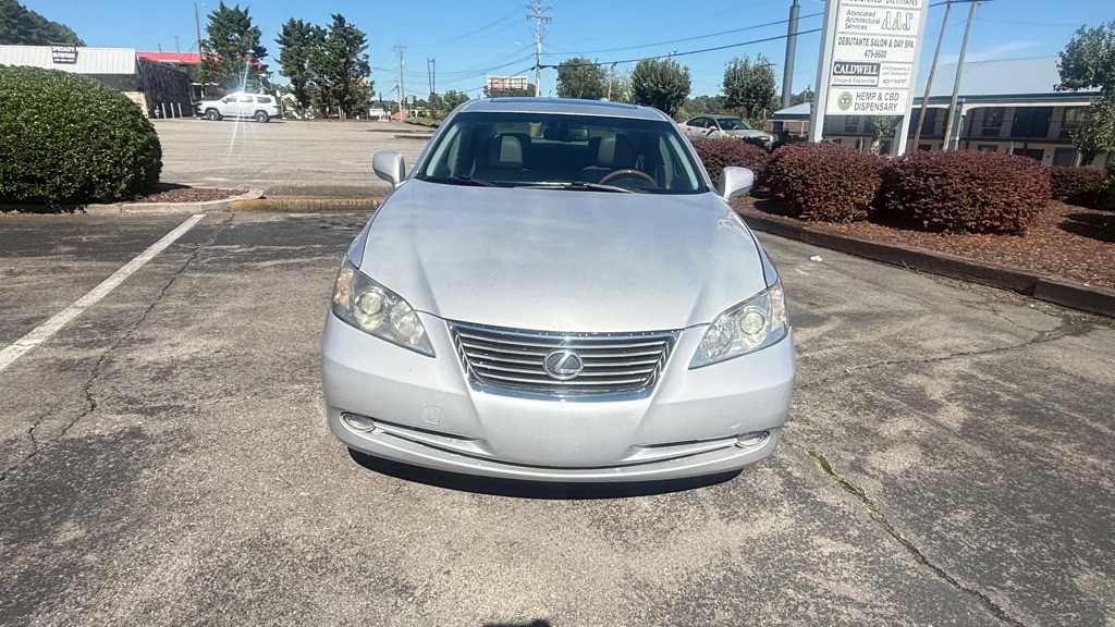Photo 3 of this LEXUS ES