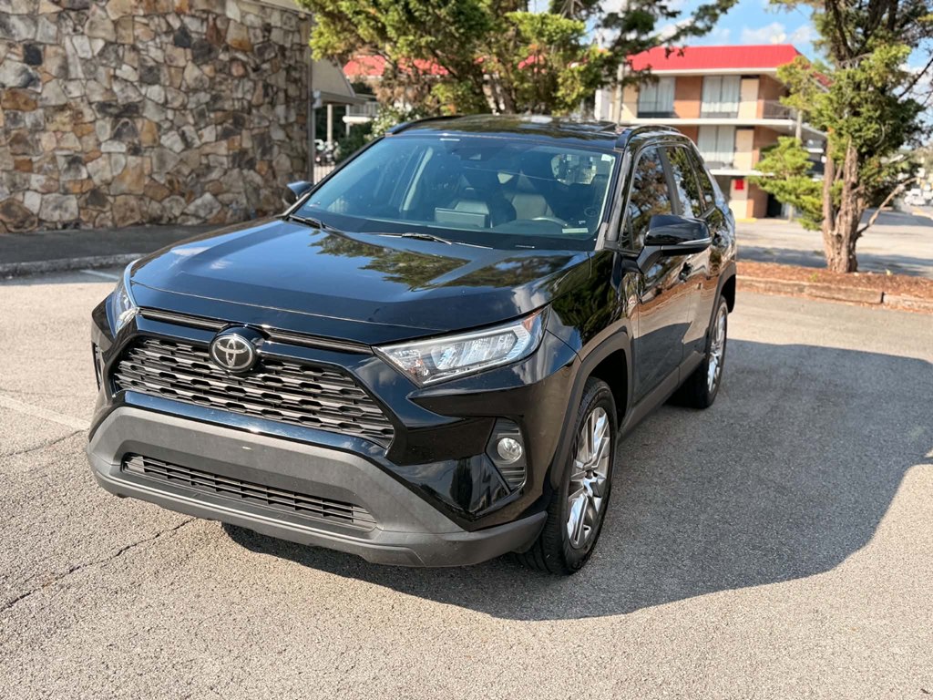 Photo 3 of this TOYOTA RAV4