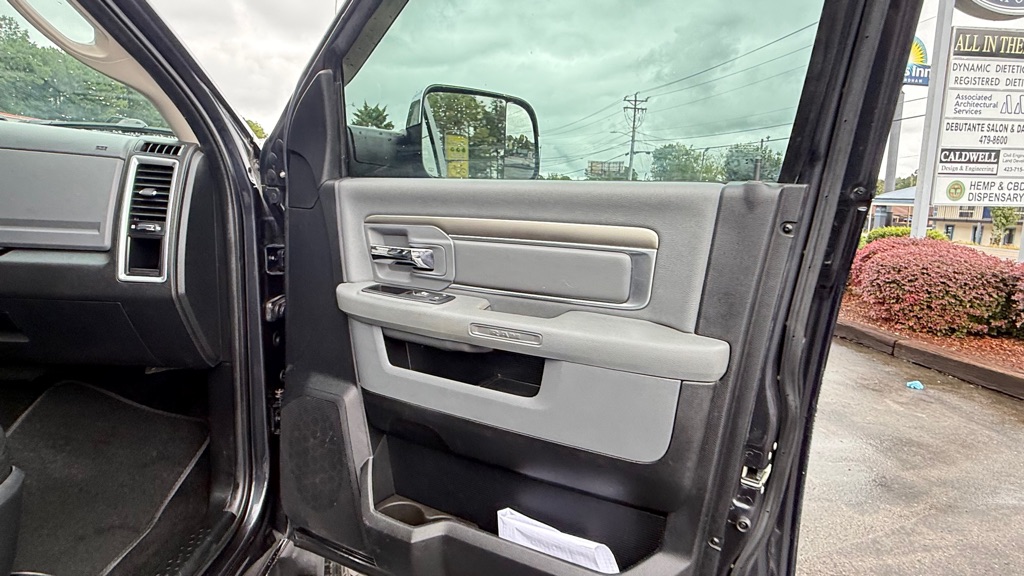 Photo 23 of this RAM 3500