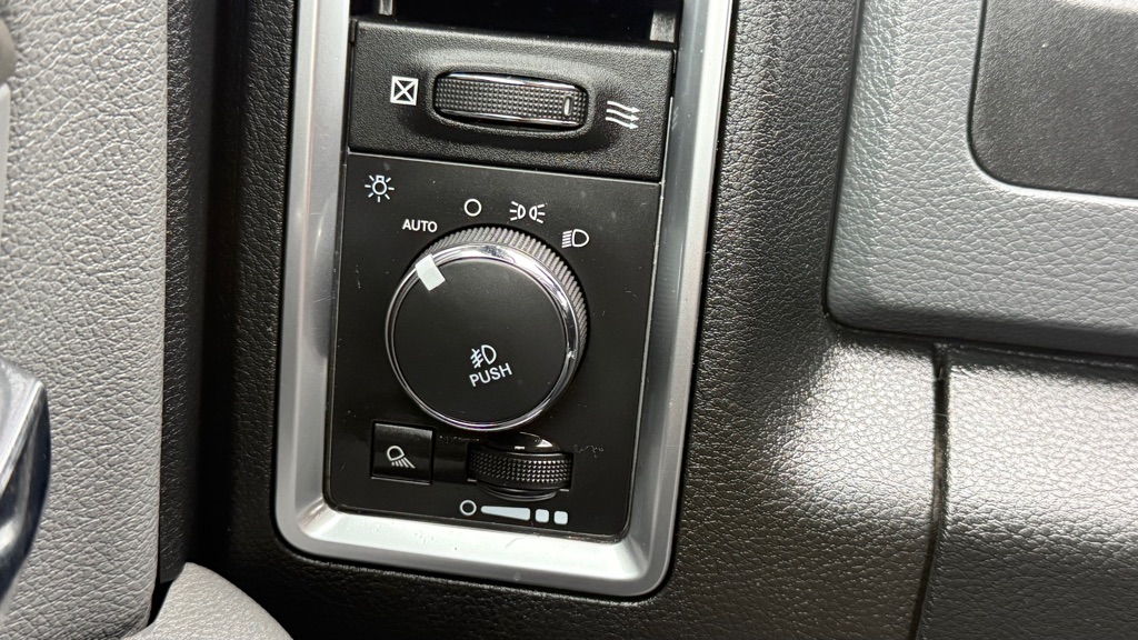 Photo 21 of this RAM 3500