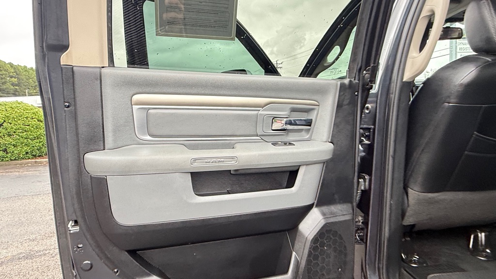 Photo 24 of this RAM 3500