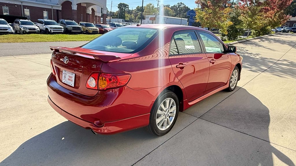 Photo 4 of this TOYOTA COROLLA