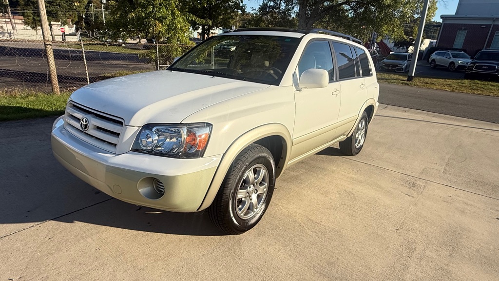 2005 TOYOTA HIGHLANDER