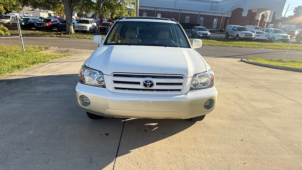 Photo 3 of this TOYOTA HIGHLANDER
