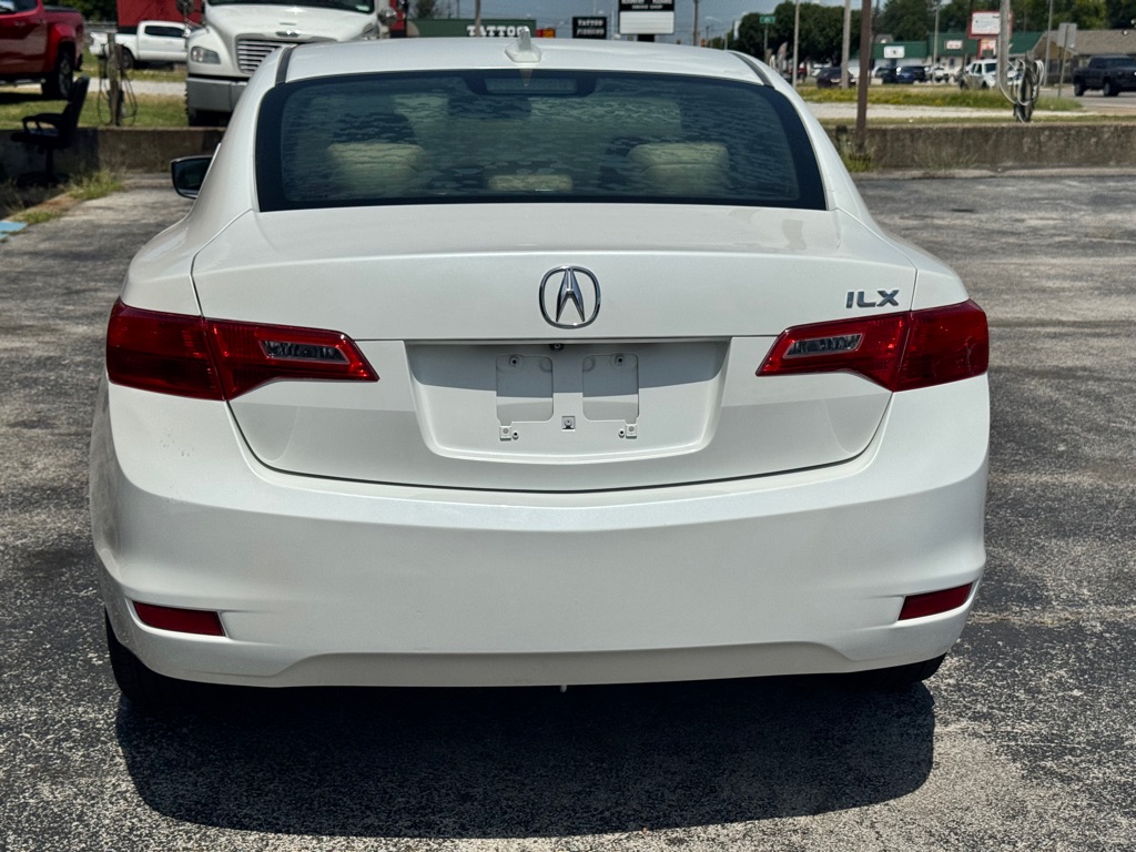 Photo 4 of this ACURA ILX