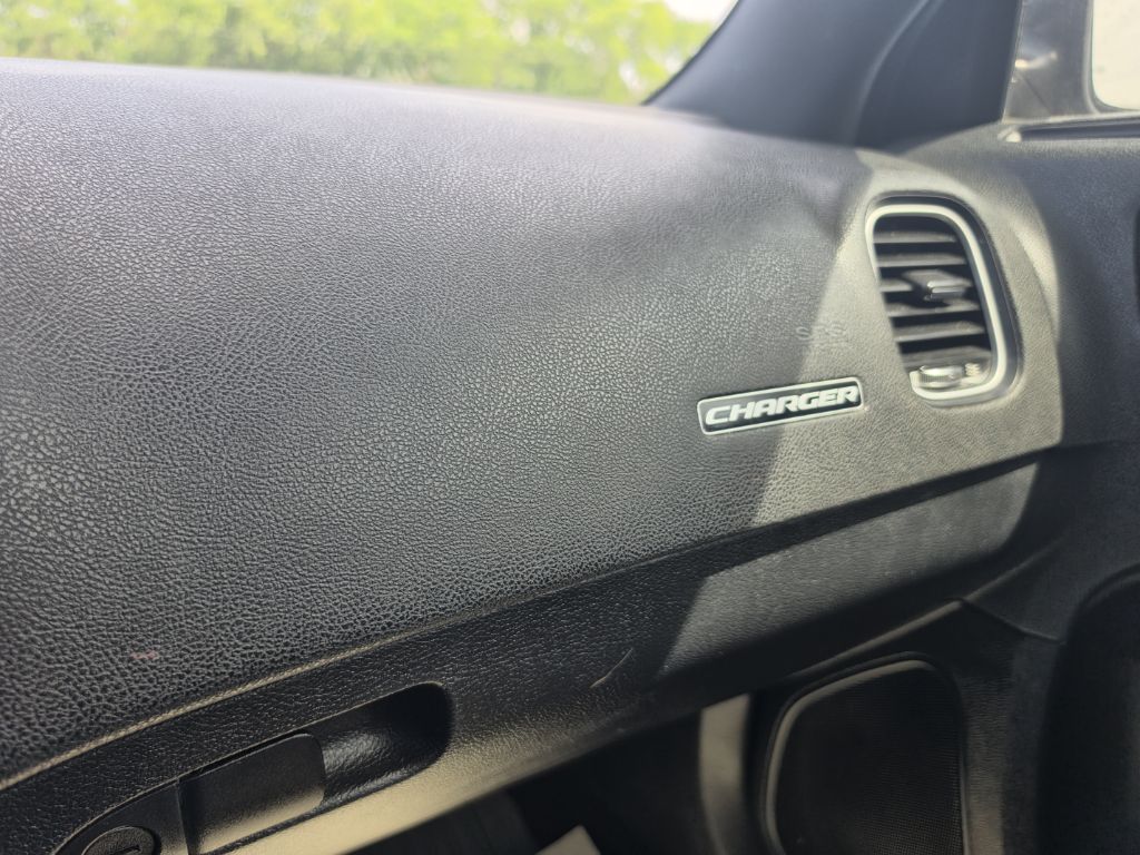 Photo 17 of this DODGE CHARGER