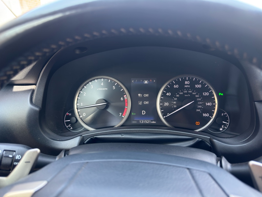 Photo 20 of this LEXUS NX