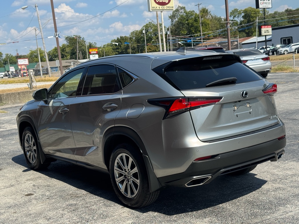 Photo 6 of this LEXUS NX