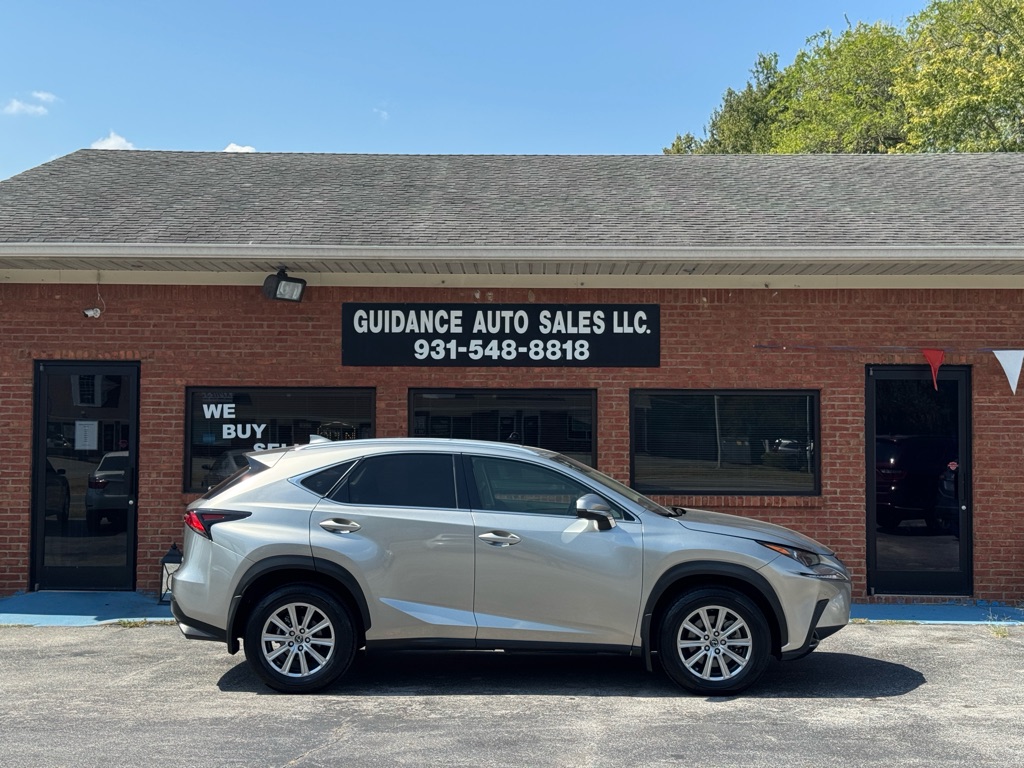 Photo 9 of this LEXUS NX
