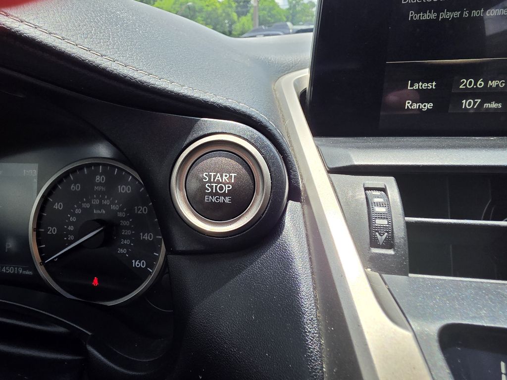 Photo 34 of this LEXUS NX