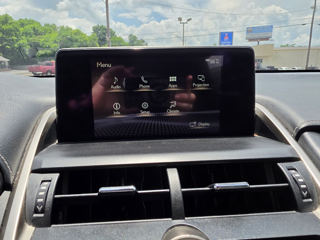 Photo 43 of this LEXUS NX