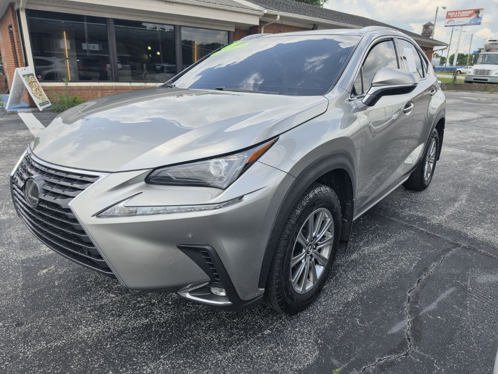 Photo 3 of this LEXUS NX