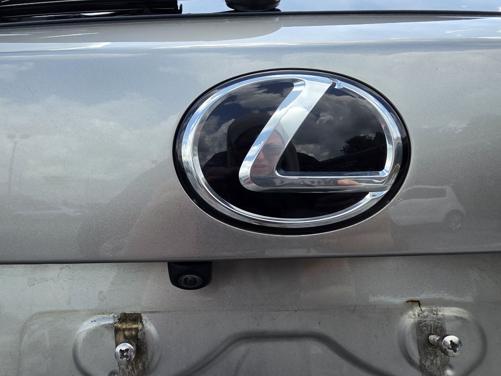 Photo 10 of this LEXUS NX