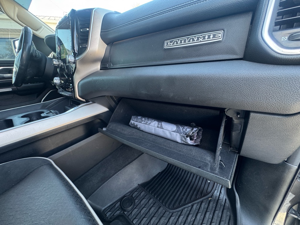 Photo 52 of this RAM 1500