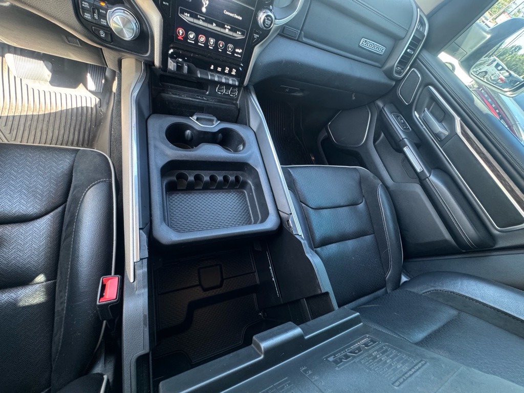 Photo 31 of this RAM 1500