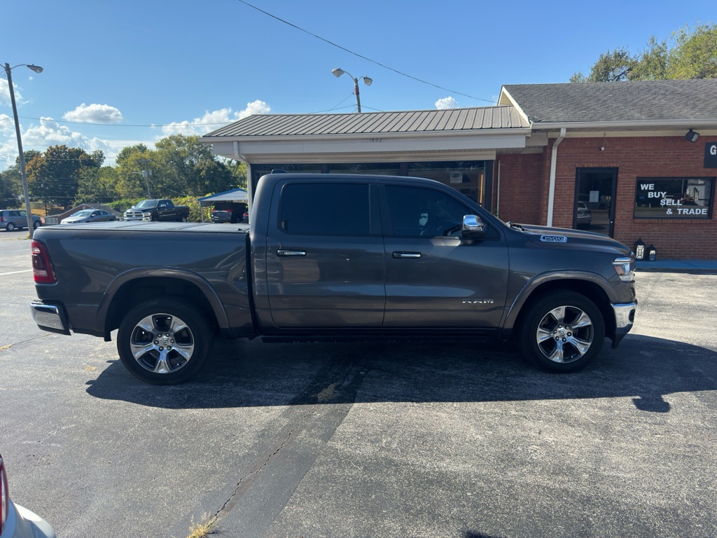 Photo 11 of this RAM 1500